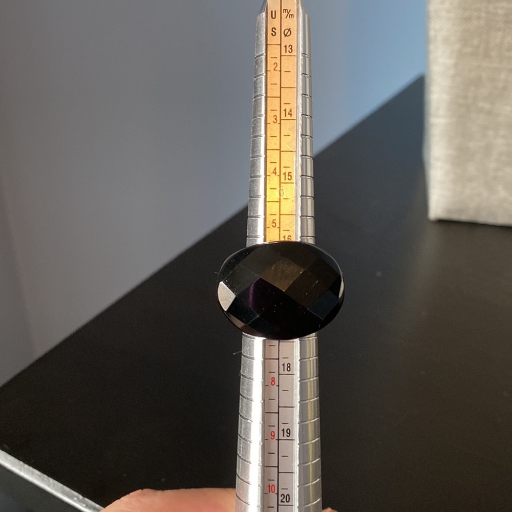 Black onyx statement ring - size 6 - Picture 3 of 5